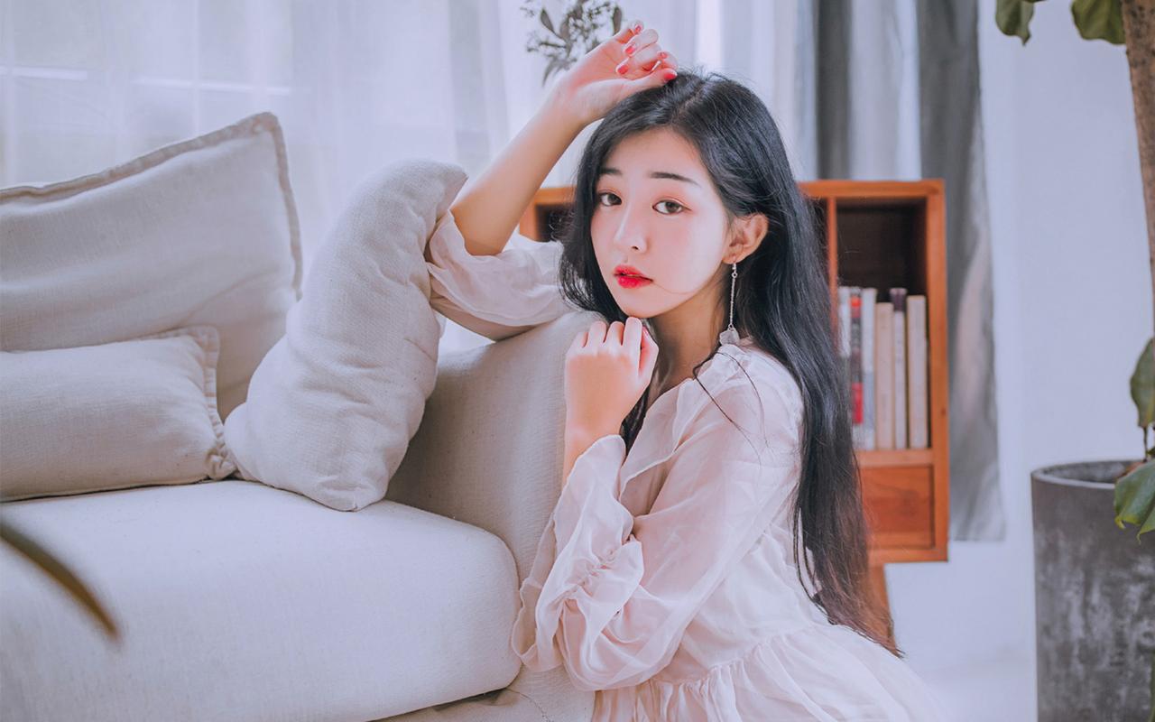 习近平就尼日利亚前总统布哈里逝世向尼日利亚总统提努布致唁电